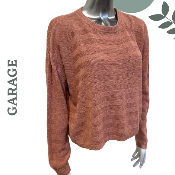 🛍️3/$40 Garage Textured Knit Pullover Sweater Drop Shoulder Rusty Pink Medium - Picture 3 of 7